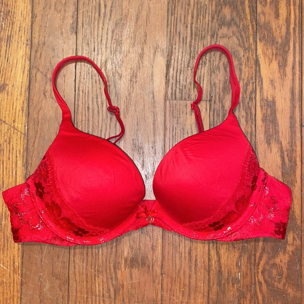 Red Victoria’s Secret Bra Size 34B